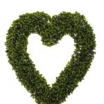 Smart Garden Boxwood Hanging Heart 41cm x 38cm
