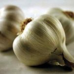 100g Garlic (3 Bulbs)