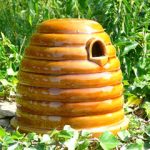 Wildlife World Ceramic Bumble Bee Nester