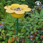 Wildlife World Ceramic Petal Feeder – Yellow – 71cm high