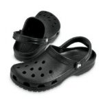 Crocs Classic Clog – Black – Size 4