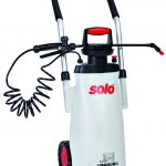 Solo 11 Litre, 2 Bar.30 Psi with 40cm Spray Lance, Trolley On Wheels