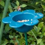Flowerbed Petal Feeder – Blue